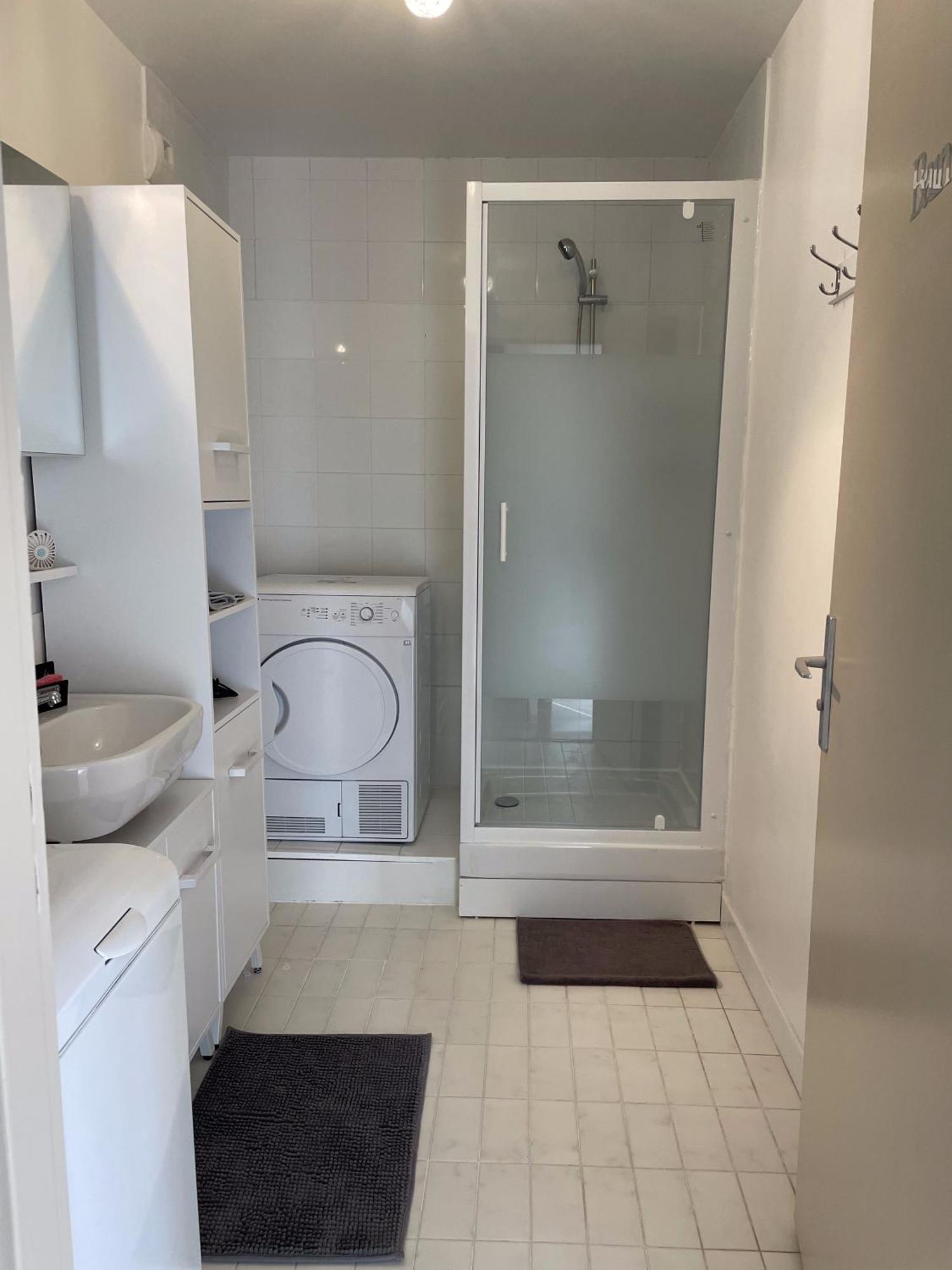 F3 Cosy A Cergy A 10 Minutes De La Gare Cergy Prefecture Et Proche Essec Appartement Buitenkant foto